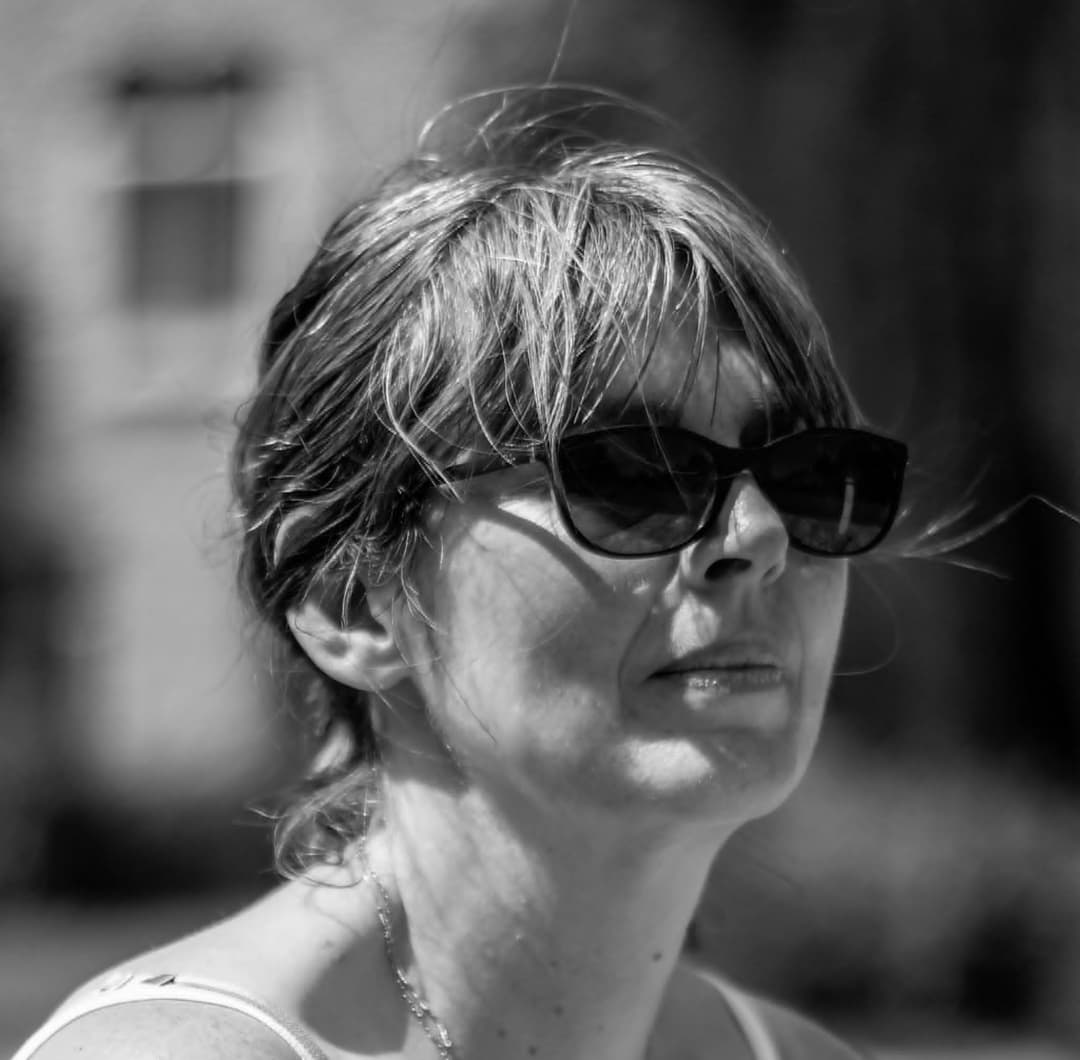 Véronique, propriétaire de Mes Amis Poilus